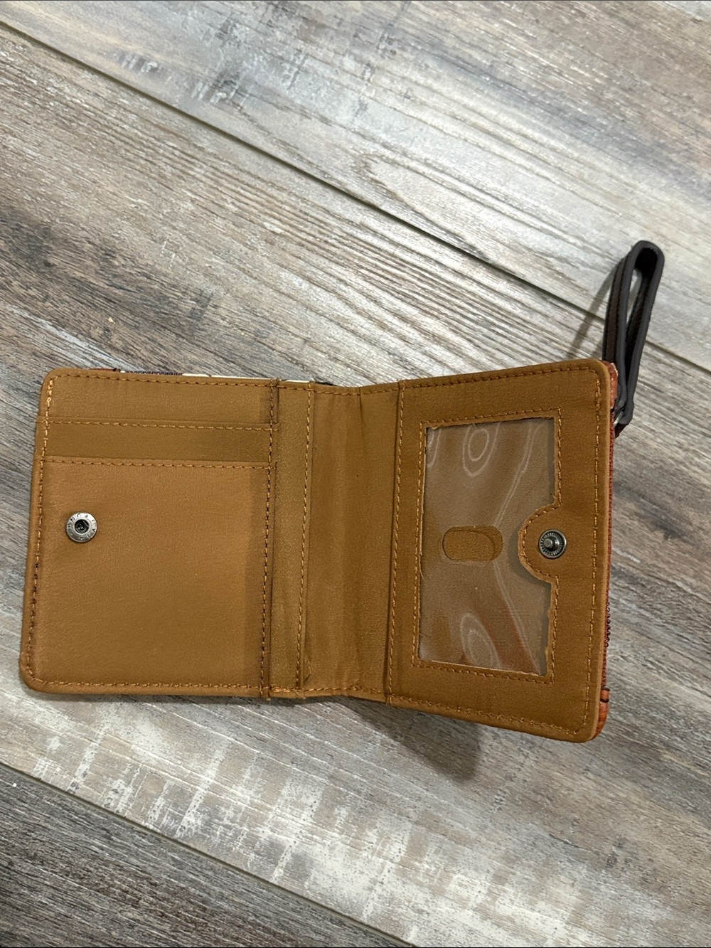Justin Wallet - Picture 4 of 5